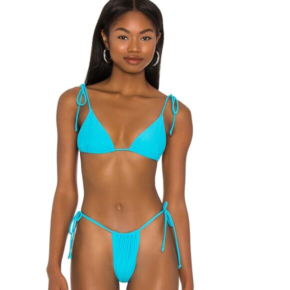 Superdown Liv Top in Turquoise NWOT Size Small - Picture 1 of 4